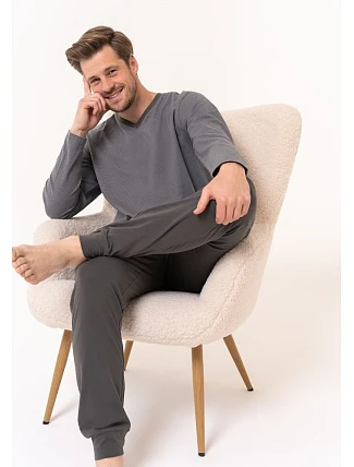 Pyžamo Moraj PDM4600-021 s dlhými rukávmi, veľkosti M–2XL Pyžamo Moraj PDM4600-021 s dlhými rukávmi, veľkosti M–2XL