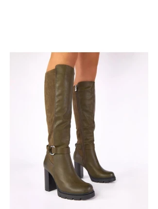 Topánky na podpätku model 222344 Solea Topánky na podpätku model 222344 Solea