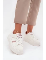 Športová obuv na platforme model 216471 Krok vo veľkom štýle Športová obuv na platforme model 216471 Krok vo veľkom štýle