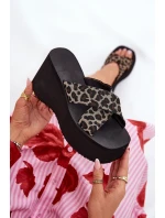 Klapki Damskie Na Koturnie I Platformie Panterka Czarne Sevolee