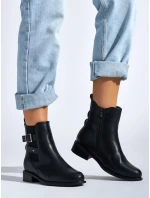 Dámske značkové čierne členkové topánky s plochým podpätkom Dámske značkové čierne členkové topánky s plochým podpätkom