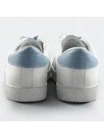 Bielo-svetlo modré dámske tenisky trampky z rôznych spojených materiálov (1088) Bielo-svetlo modré dámske tenisky trampky z rôznych spojených materiálov (1088)