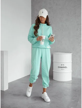 Dámska tepláková súprava v mätovej farbe - mikina so stojačikom a nohavice (82162)