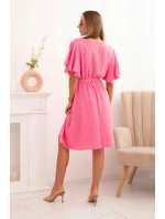 Šaty so skladaným výstrihom svetlo ružové