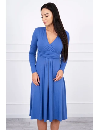 Šaty s výrezom pod prsiami z džínsoviny