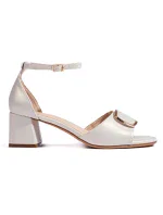 Luxusné sivé a strieborné dámske sandále na širokom podpätku Luxusné sivé a strieborné dámske sandále na širokom podpätku