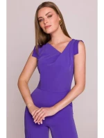 S407 Elegantný overal s asymetrickým výstrihom - fialový