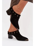 Žabky na podpätku model 225358 Krok vo veľkom štýle Žabky na podpätku model 225358 Krok vo veľkom štýle