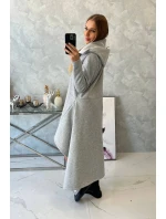 Zateplené šaty s dlhšími bokmi šedej