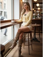 Dámsky krátky sveter s mašľou LAMURE beige FashionStreet MY2473