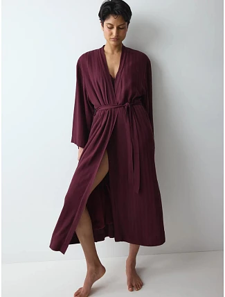 Dámsky župan Amourette Jacquard Long Robe Claret bordó – TRIUMPH Dámsky župan Amourette Jacquard Long Robe Claret bordó – TRIUMPH