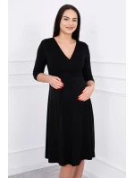 Šaty s výrezom pod prsiami čierne