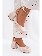 Dámské sandály na podpatku typu sloupek s páskem se šperky Zlaté Seraphina