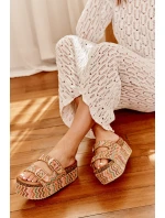 Klapki Damskie Na Masywnej Platformie Z Plecionką I Klamrami Multikolor Eradriana