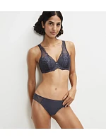 WILD PEONY FLORALE - Podprsenka s kosticami a vypchávkami pre prirodzený tvar Triumph