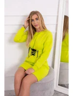 Zateplené šaty s ozdobným pásikom pistácie