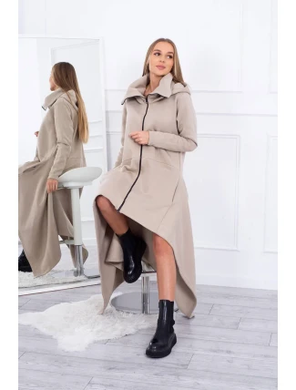 Zateplené šaty s dlhšími bokmi svetlo béžovej Zateplené šaty s dlhšími bokmi svetlo béžovej