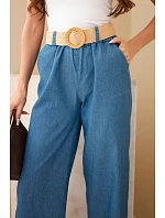 Dámske džínsy so širokými nohavicami a opaskom denim Dámske džínsy so širokými nohavicami a opaskom denim