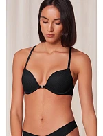 Model Push-up 229890 od značky Triumph