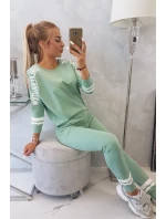 Girl Revolution set tmavá mäta