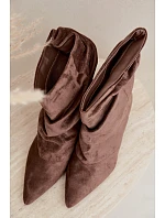 Členkové topánky typu Slouchy na podpätku, farba khaki, značka Farren Členkové topánky typu Slouchy na podpätku, farba khaki, značka Farren
