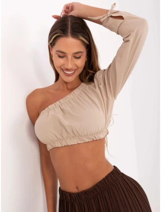 Krátka béžová dámska blúzka na jedno rameno (5267) Krátka béžová dámska blúzka na jedno rameno (5267)