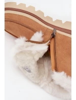 Dámske zimné topánky z prírodného semišu Lee Cooper LCJ-25-01-3738 Camel
