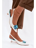 Kožené dámské lodičky na podpatku s ozdobou D&A LZ61-2006 Bílé