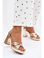 Dámské sandály na podpatku z umělé kůže zlaté Rosetta