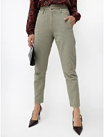 Nohavice D70059Z62399A3 v khaki farbe Nohavice D70059Z62399A3 v khaki farbe