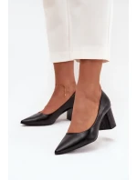 Dámske lodičky na podpätku so špicatou špičkou Ryvessa - čierne Dámske lodičky na podpätku so špicatou špičkou Ryvessa - čierne