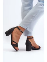 Trblietavé dámske sandále na nízkom podpätku čierne Ploemis