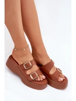 Klapki Damskie Na Koturnie I Platformie Z Klamrami Camel Nitarelia