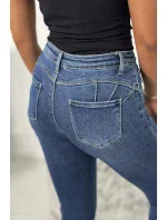 Úzke džínsy