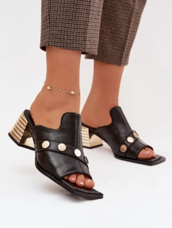 Žabky na podpätku model 225350 Krok vo veľkom štýle