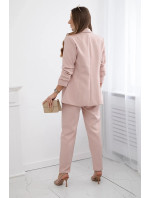 Elegantná súprava saka a nohavíc v púdrovo ružovej farbe