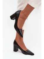 Dámske lodičky na podpätku so špicatou špičkou Ryvessa - čierne Dámske lodičky na podpätku so špicatou špičkou Ryvessa - čierne