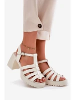 Lakierowane Skórzane Sandały Damskie Na Słupku Vinceza 66621 Jasnobeżowe