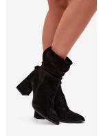 Kozačky z přírodního semiše vyhřívané na podpatku s našitím Zazoo 4216 Černé Kozačky z přírodního semiše vyhřívané na podpatku s našitím Zazoo 4216 Černé
