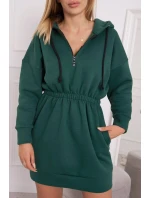 Zateplené šaty s kapucňou tmavo zelené