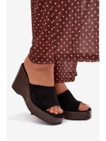 Dámské pantofle na platformě Černé Ravelia