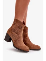 Členková obuv s čipkovaným zvrškom na podpätku, vyrobená z eko semišu, hnedá Nevishiia Členková obuv s čipkovaným zvrškom na podpätku, vyrobená z eko semišu, hnedá Nevishiia