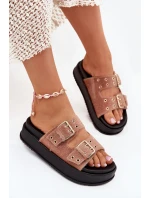 Klapki Damskie Ze Złotymi Klamrami Na Platformie Beżowe Virvania