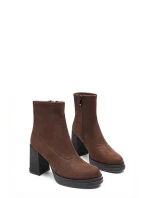 Topánky na podpätku model 222036 Solea