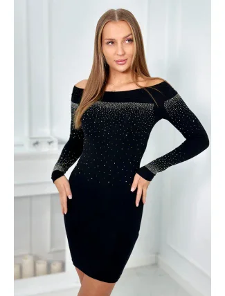 Pletené šaty s odhalenými ramenami čierny
