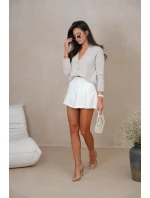 Zapínanie svetra model 209314 LaBalancia