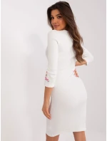 RV SK 8944 šaty.07 ecru