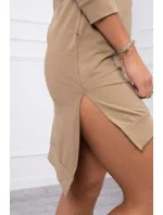 Šaty s dlhším chrbtom a farebnou ťavou potlačou