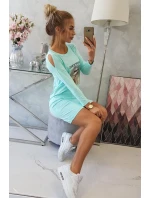 Šaty s potlačou košíka v mätovej farbe