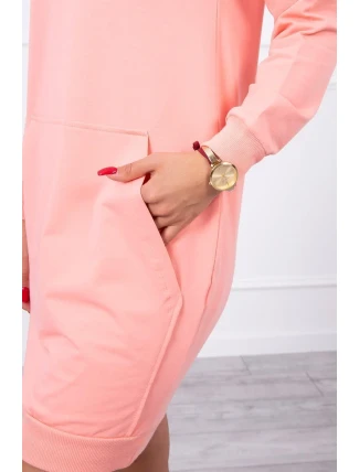 Marhuľové šaty s kapucňou